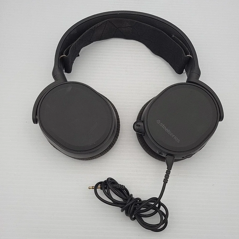 SteelSeries Arctis 1 Wired Gaming Headset Black Xbox Switch PS4 PC Mic